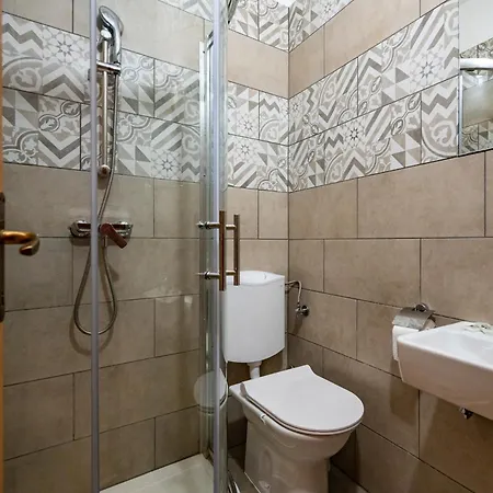 With Free Parking 3* Pula