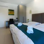 With Free Parking Bed & Breakfast