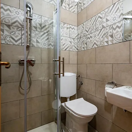 Rooms With Free Parking * Pula
