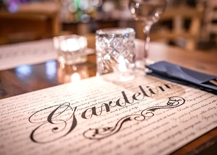 With Free Parking 3* 풀라