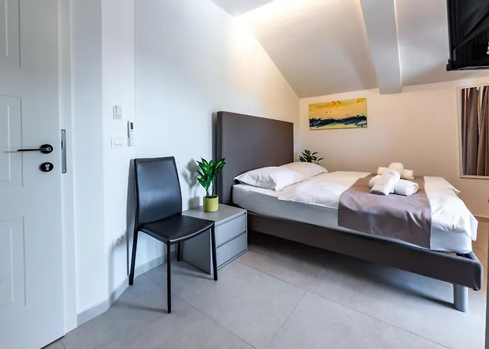 With Free Parking 3* 풀라